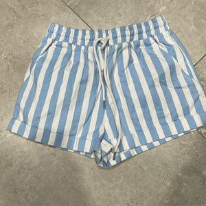 Stripped Shorts